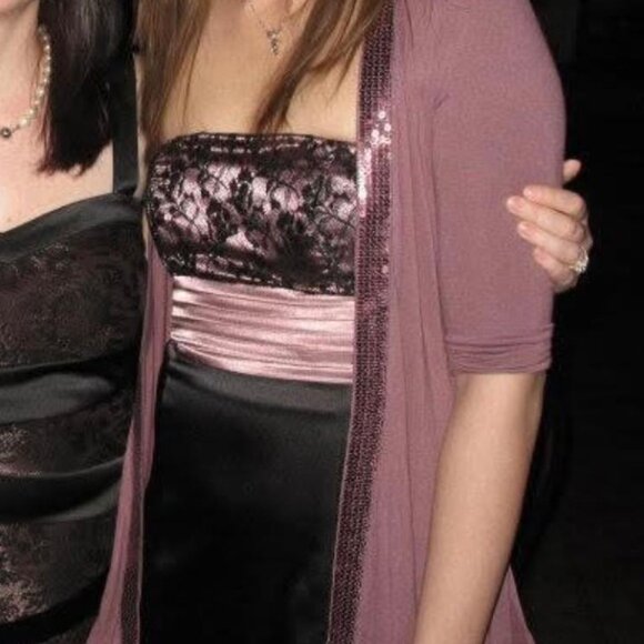 🔥3/$20 RW&Co Sequined Cardigan - Picture 1 of 3